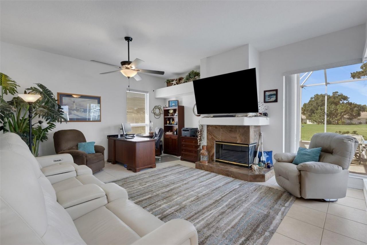 4806 Peridia Boulevard E, Bradenton, FL 34203 Photo