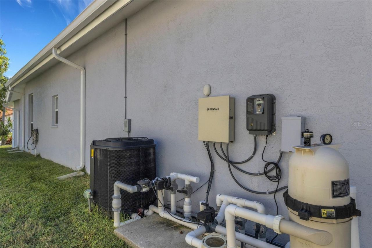 4806 Peridia Boulevard E, Bradenton, FL 34203 Photo