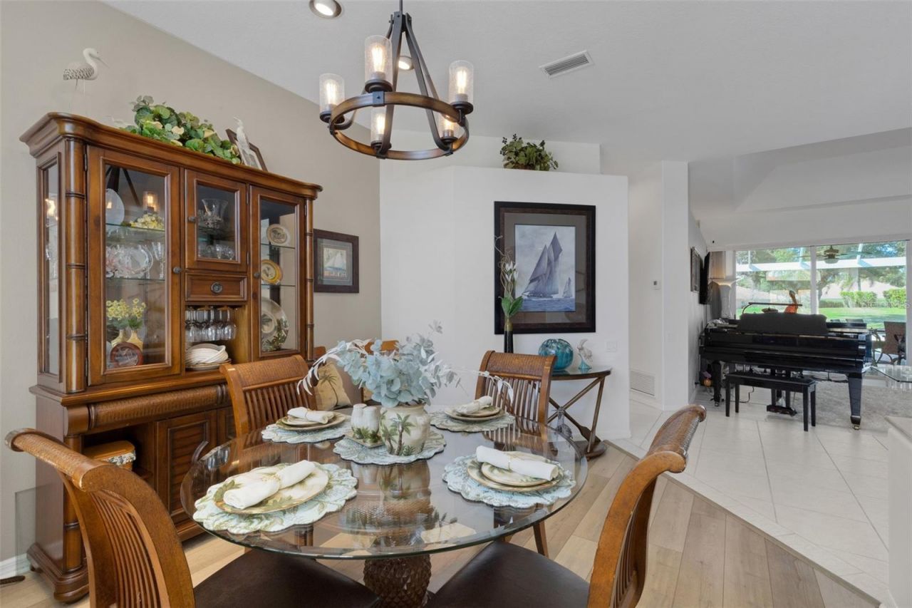 4806 Peridia Boulevard E, Bradenton, FL 34203 Photo