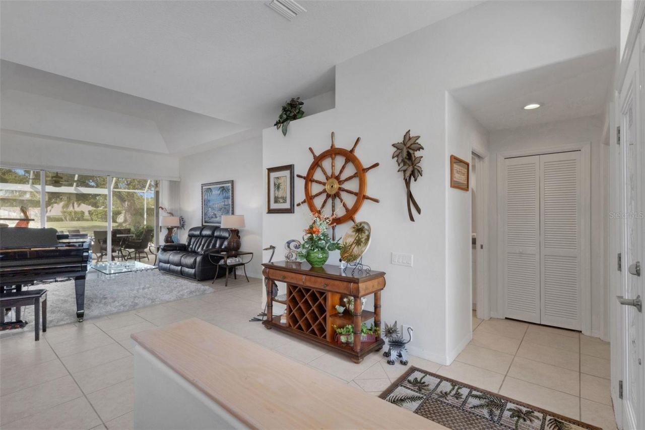 4806 Peridia Boulevard E, Bradenton, FL 34203 Photo