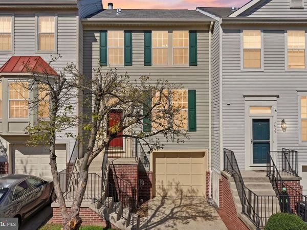 7653 STAUNTON CIRCLE, MANASSAS, VA 20109