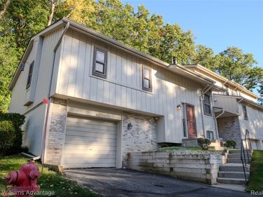 416 Forest Drive, Brighton, Mi 48116