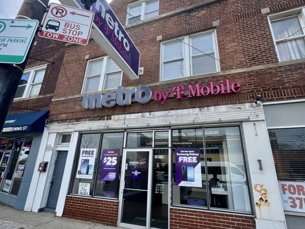 10550 S Ewing Avenue, Chicago, IL 60617