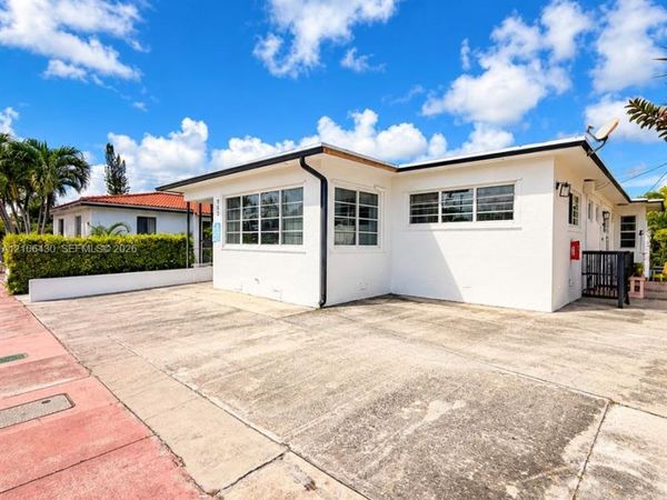 903 80th St , Miami Beach, FL 33141