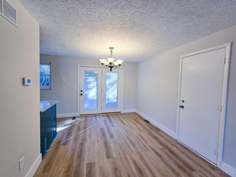 4189 Edinburgh Drive, Union Township, OH 45245 Photo 6