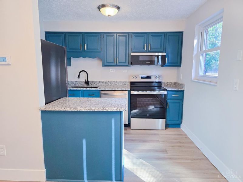 4189 Edinburgh Drive, Union Township, OH 45245 Photo 7