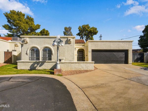 1535 E MONTEBELLO Avenue, Phoenix, AZ 85014