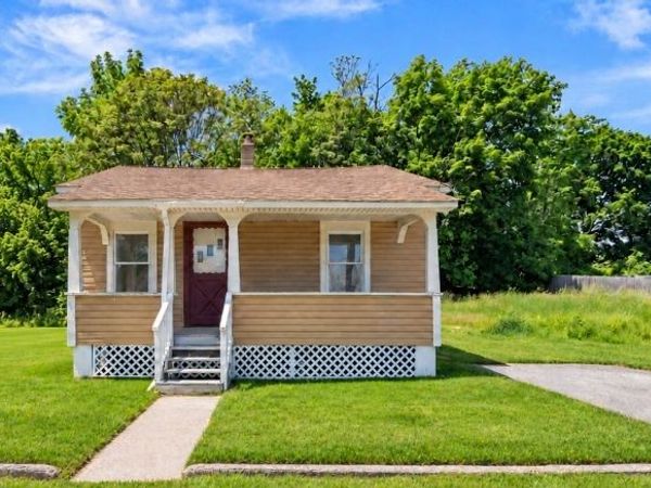 19 John Wilton St, Franklin, NJ 07416