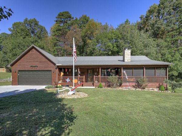 3920 Ole Smoky Way , Sevierville, TN 37862