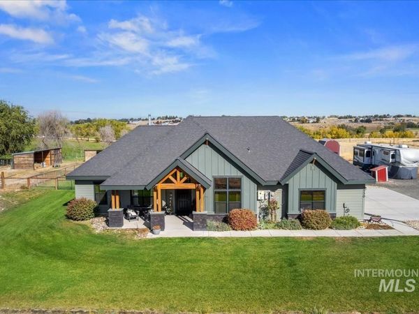 1730 Fairview Ave, Fruitland, ID 83619