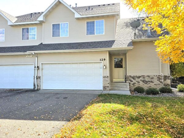 129 Appleblossom Lane, Shakopee, MN 55379