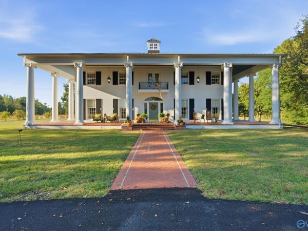 10627 New Cut Road, Athens, AL 35611