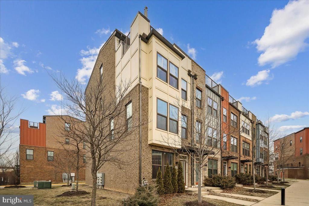 6201 CHRONICLE STREET, HYATTSVILLE, MD 20782