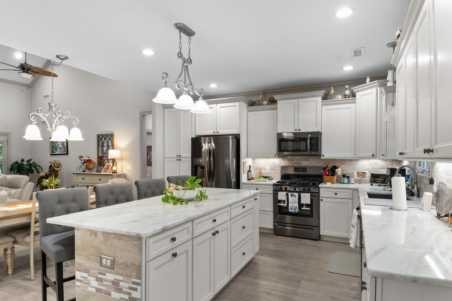 4809 Little River Neck Rd.  Photo 10