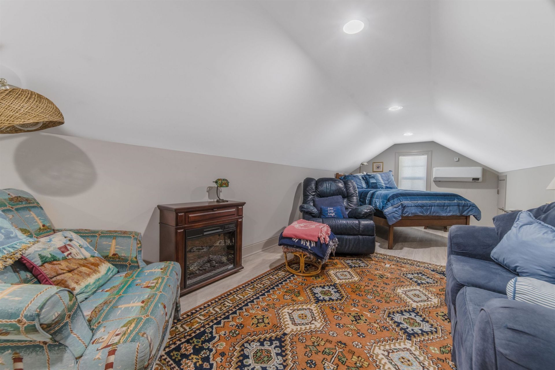 4809 Little River Neck Rd.  Photo 34