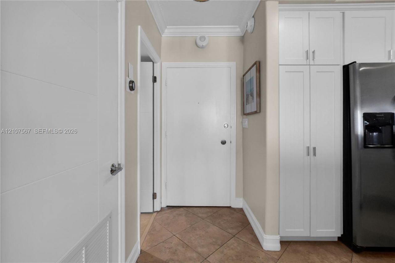 133 N Pompano Beach Blvd , Unit PH-6, Pompano Beach, FL 33062 Photo