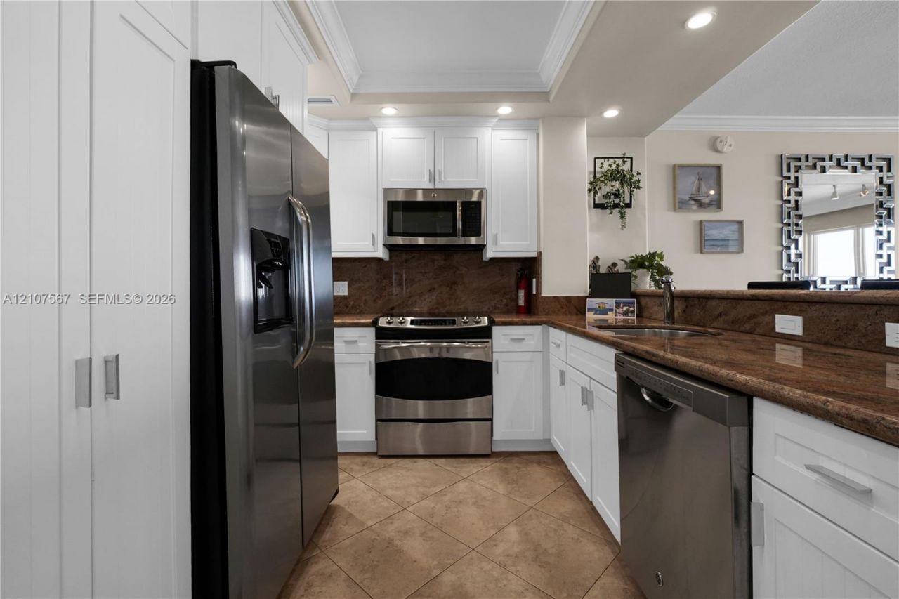 133 N Pompano Beach Blvd , Unit PH-6, Pompano Beach, FL 33062 Photo