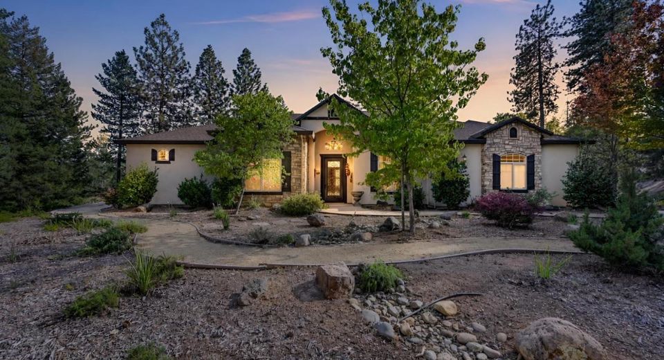 22050 Alton Trl, Foresthill, CA 95631 Photo