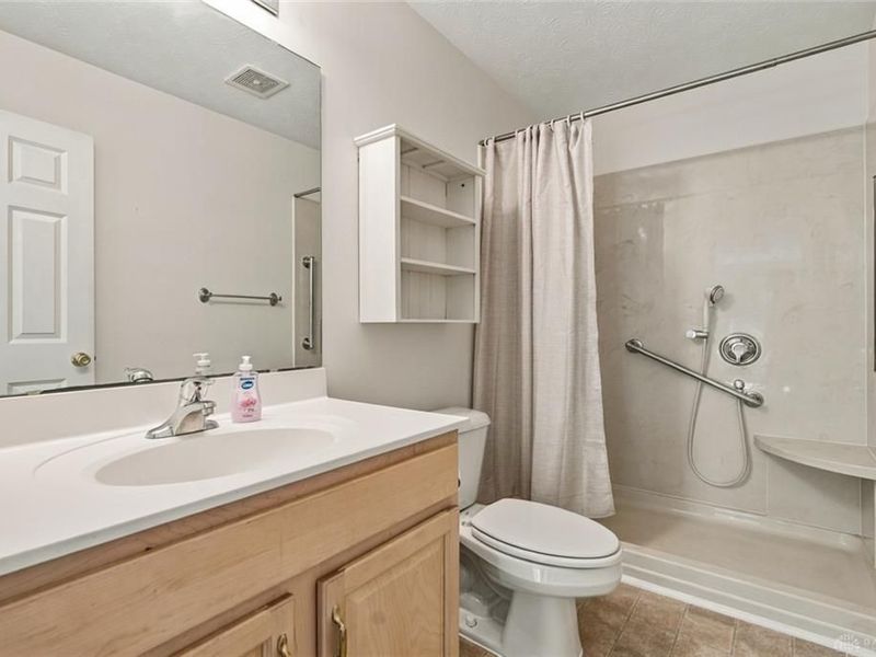 32 Hawkins Court, Germantown, OH 45327 Photo 12