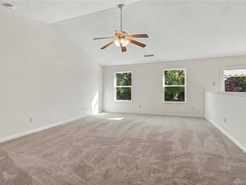 32 Hawkins Court, Germantown, OH 45327 Photo 5