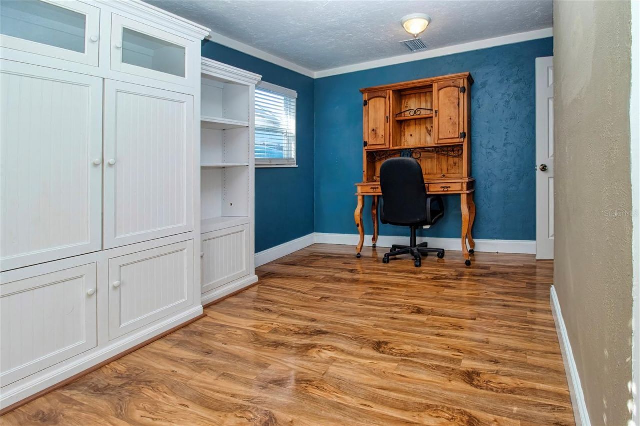 5745 Savannah Drive, Sarasota, FL 34231 Photo