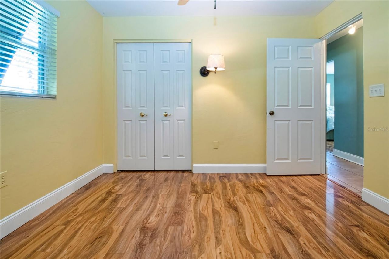 5745 Savannah Drive, Sarasota, FL 34231 Photo