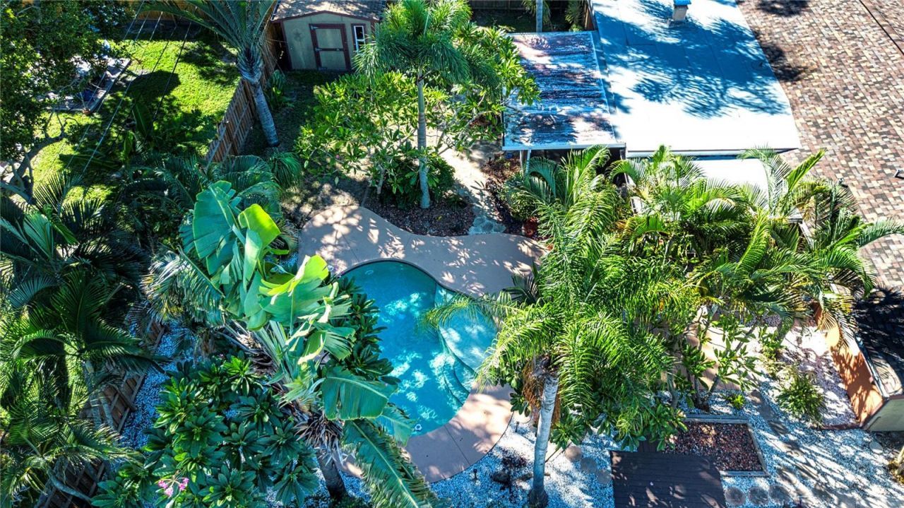 5745 Savannah Drive, Sarasota, FL 34231 Photo