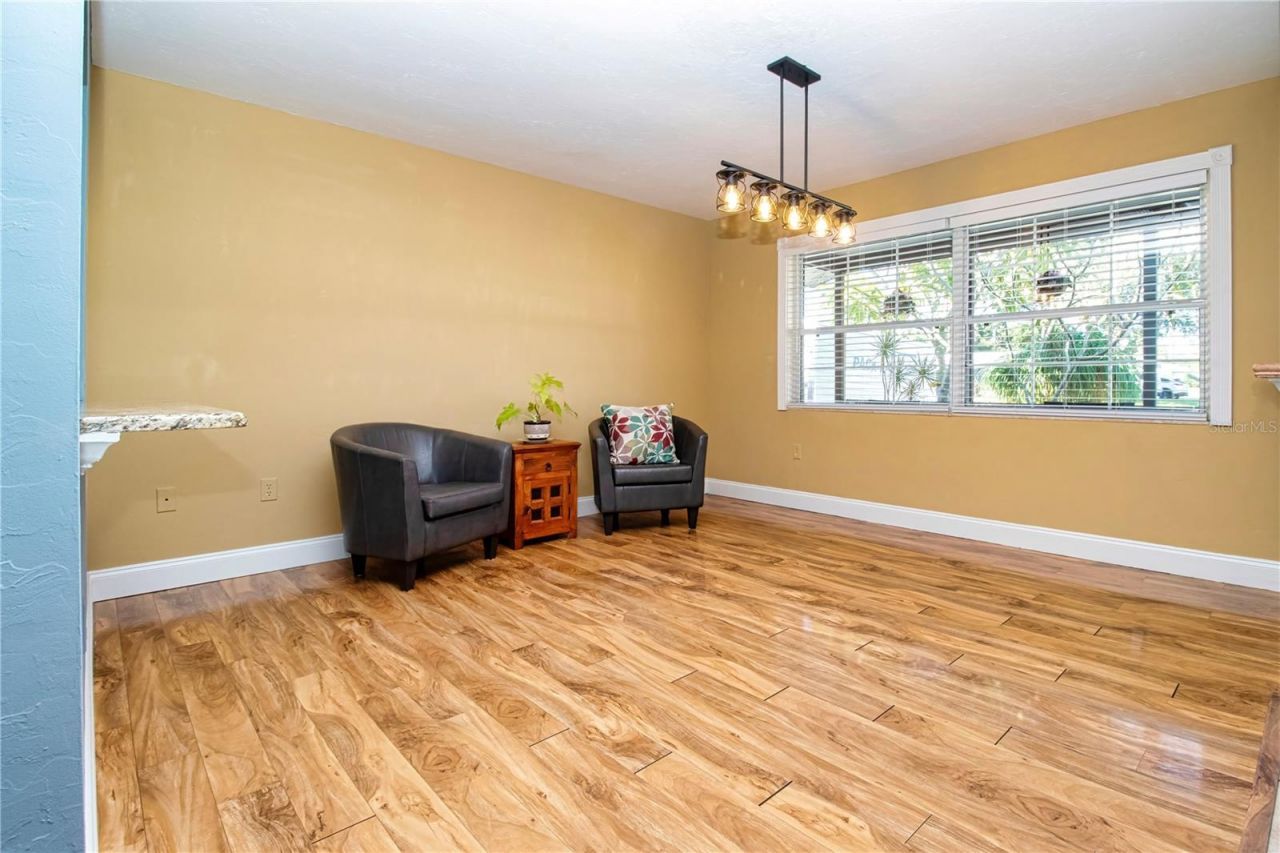 5745 Savannah Drive, Sarasota, FL 34231 Photo