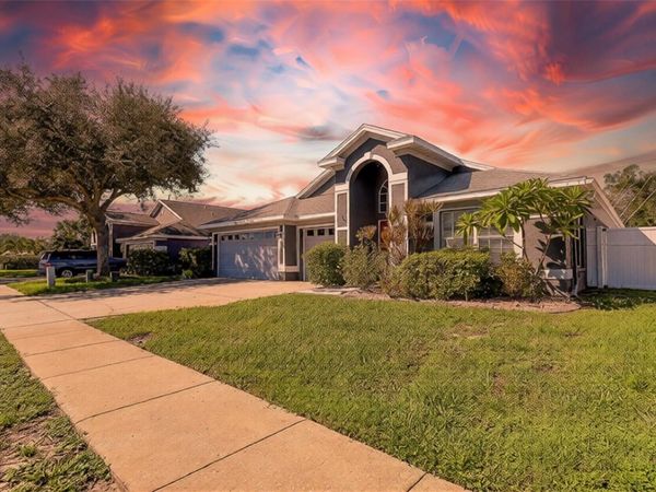 624 N LAKE BOULEVARD, TARPON SPRINGS, FL 34689