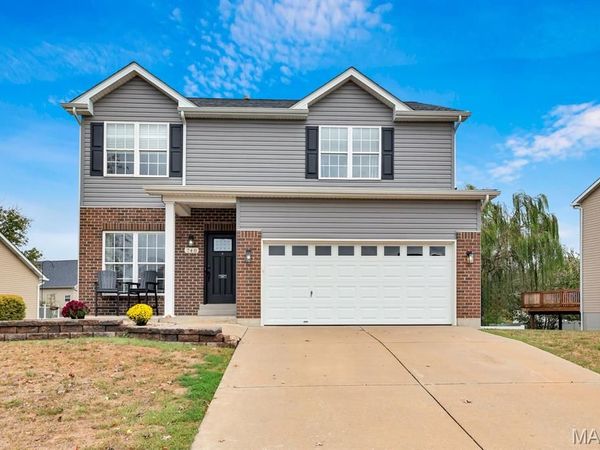 740 Chancellorsville Drive, Wentzville, MO 63385