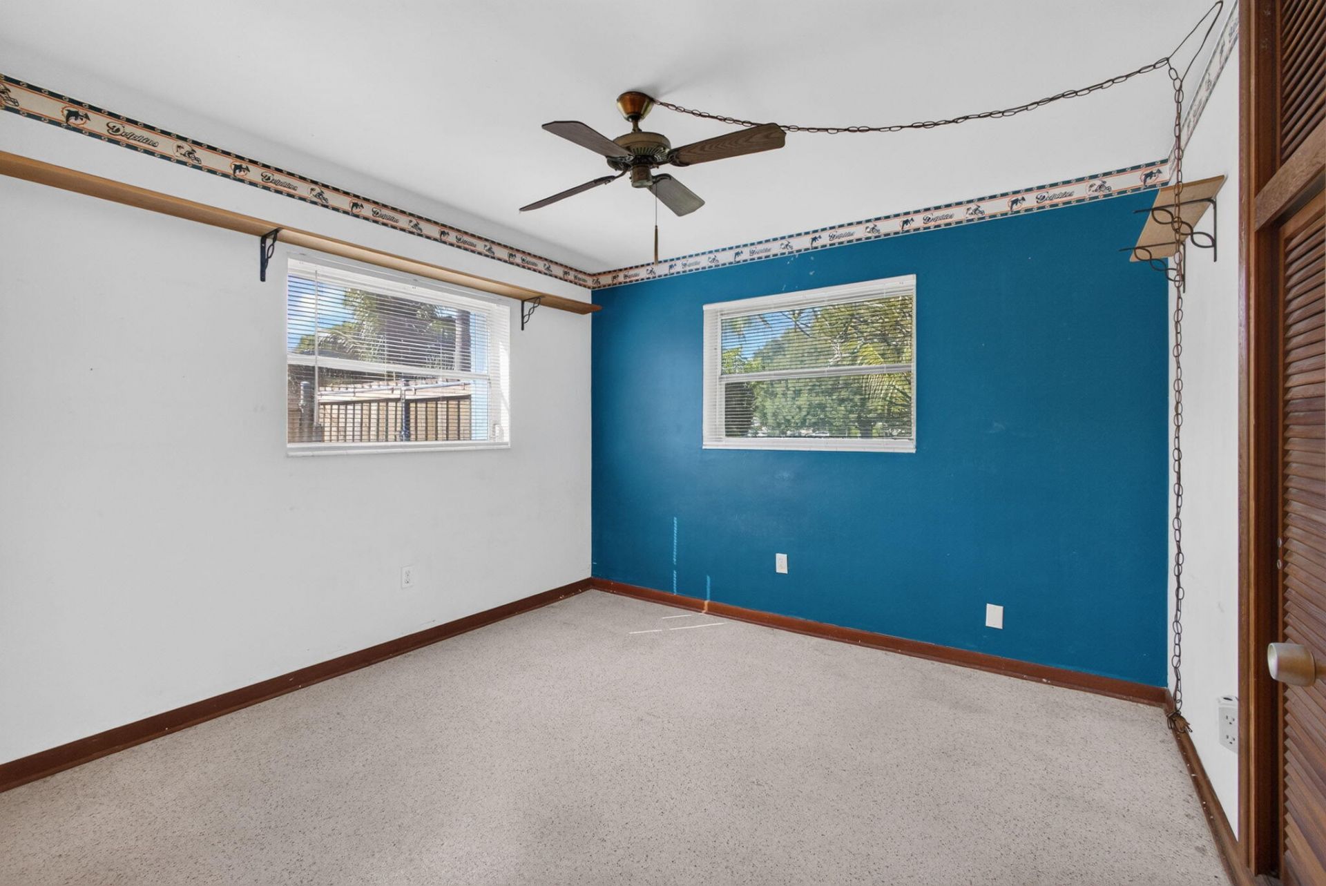 446 E Shadyside Circle, West Palm Beach, FL 33415 Photo