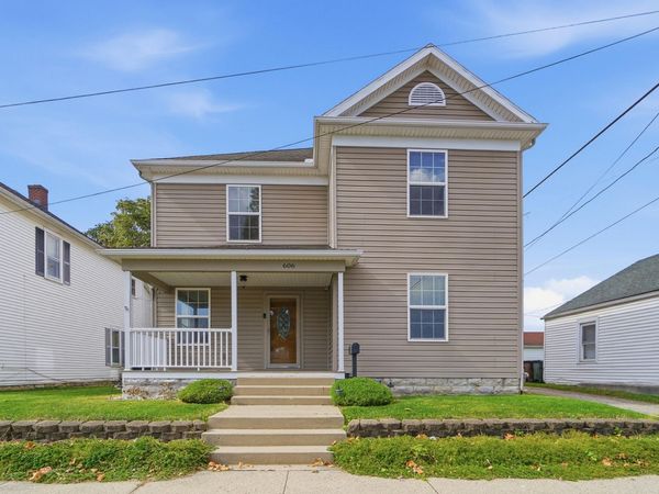 606 N College Street, Piqua, OH 45356