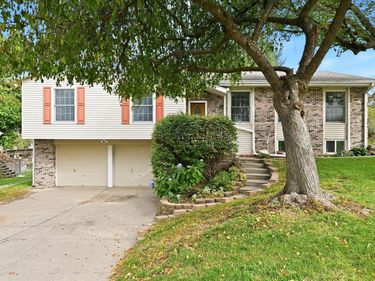 6535 CYPRESS Drive, OMAHA, NE 68137
