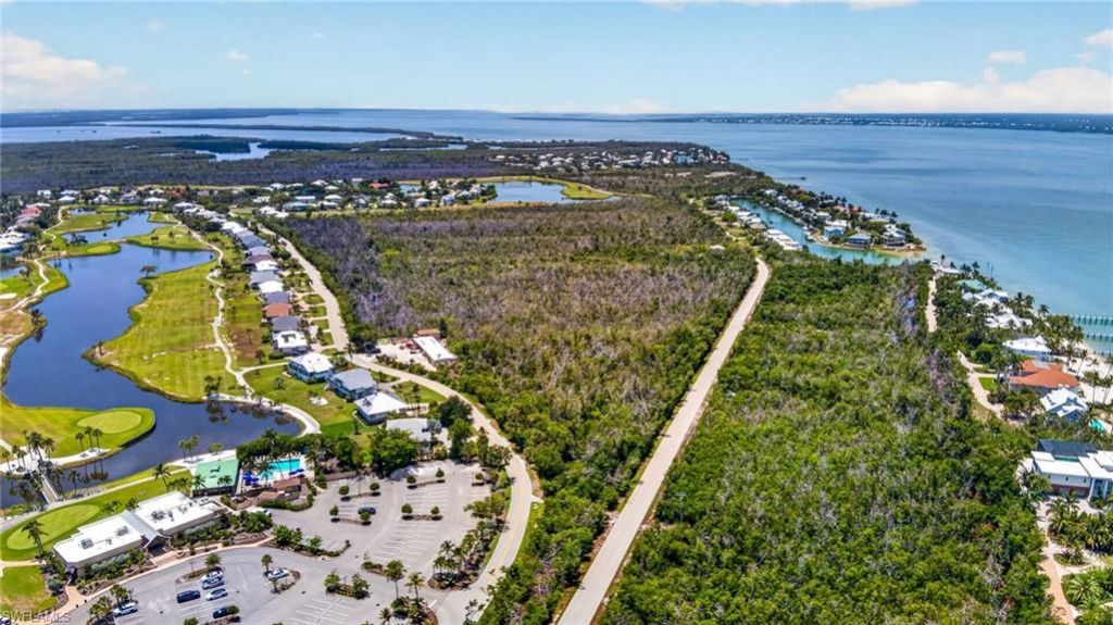Bay Dr, Sanibel, FL 33957 Photo