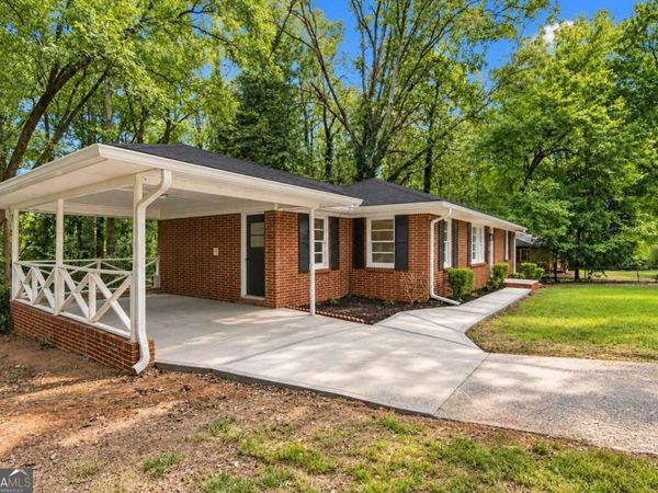 3944 Creel Drive, Lithia Springs, GA 30122