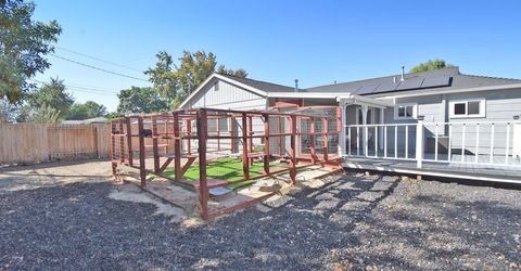 1704 Probasco Way, Sparks, NV 89431 Photo