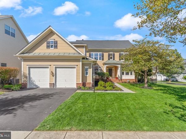 44140 RIVERPOINT DRIVE, LEESBURG, VA 20176