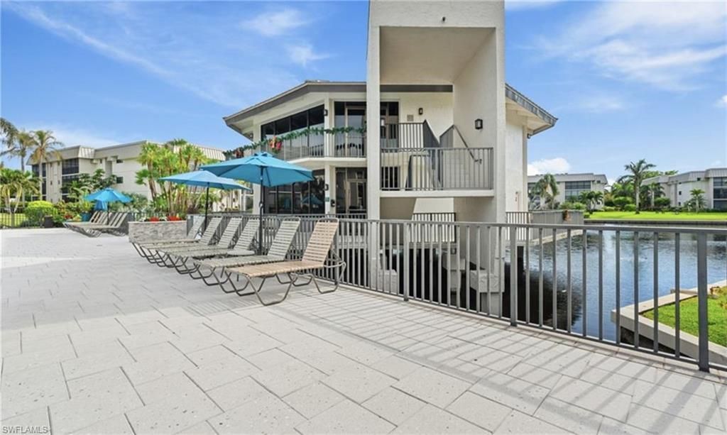 788 Park Shore Dr , Unit F17, Naples, FL 34103 Photo
