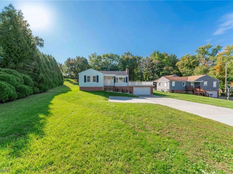 30130 Ridge Road, Wickliffe, OH 44092 Photo 2