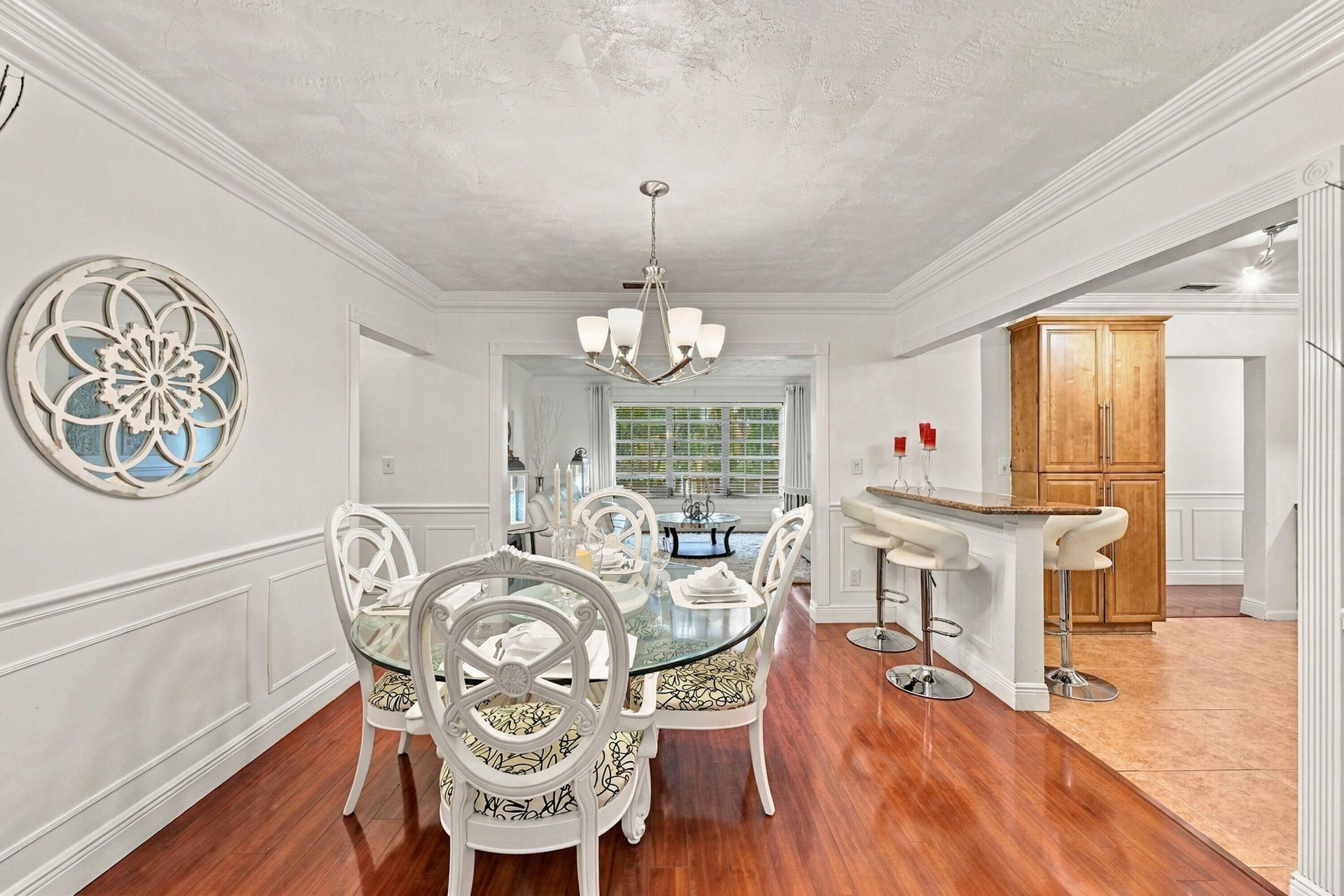 8670 NW 19th Street, Pembroke Pines, FL 33024 Photo