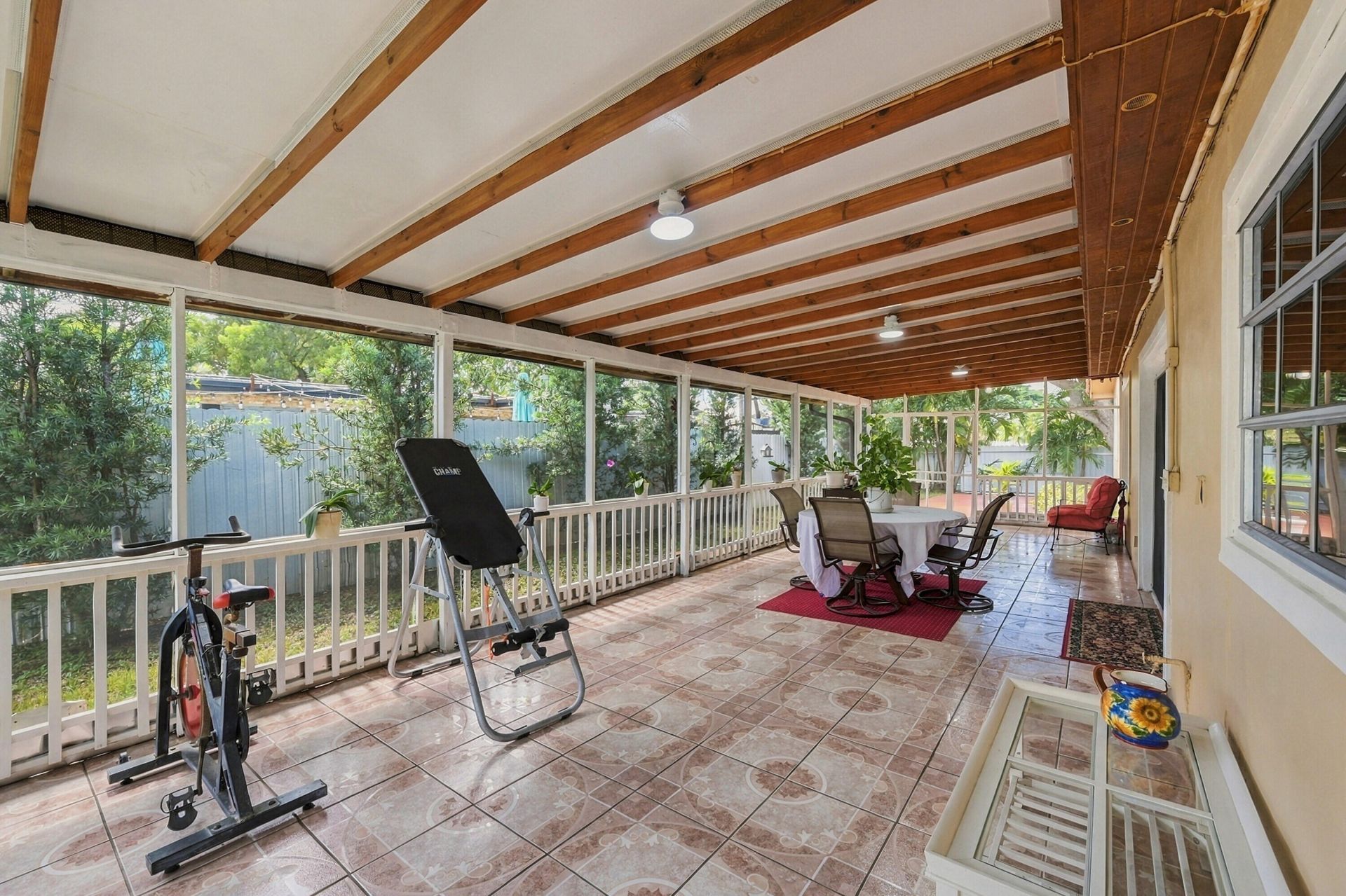 8670 NW 19th Street, Pembroke Pines, FL 33024 Photo