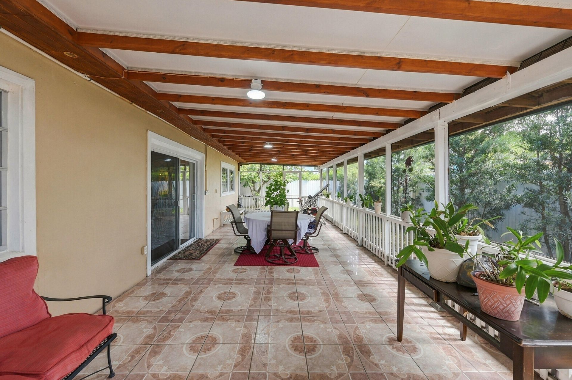 8670 NW 19th Street, Pembroke Pines, FL 33024 Photo