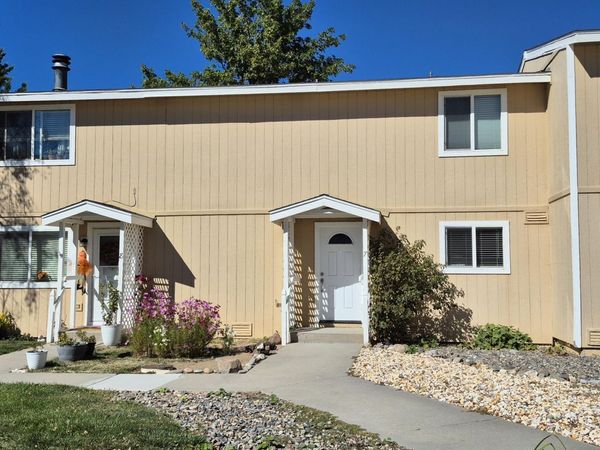 1271 Redwood Circle, Unit APT 7, Gardnerville, NV 89460