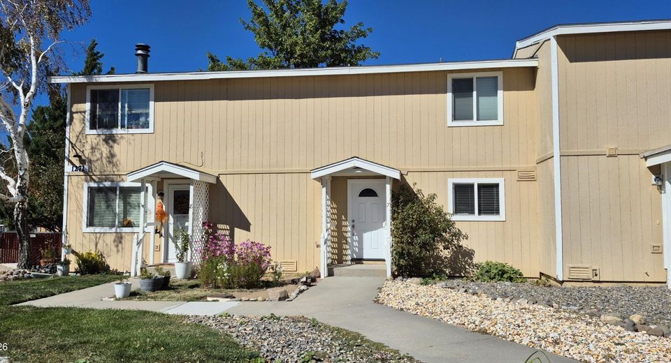 1271 Redwood Circle, Unit APT 7, Gardnerville, NV 89460 Photo