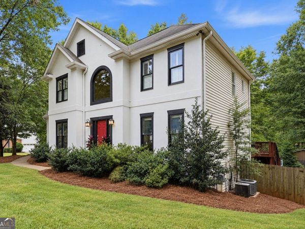 8005 Canter Lane, Alpharetta, GA 30009