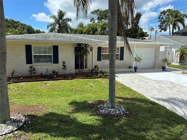 52 CYPRESS DRIVE , PALM HARBOR, FL 34684