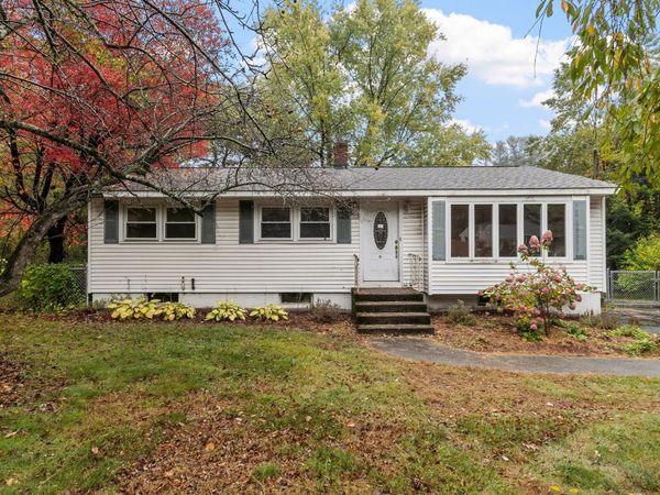 1106 Wachusett St, Holden, MA 01522