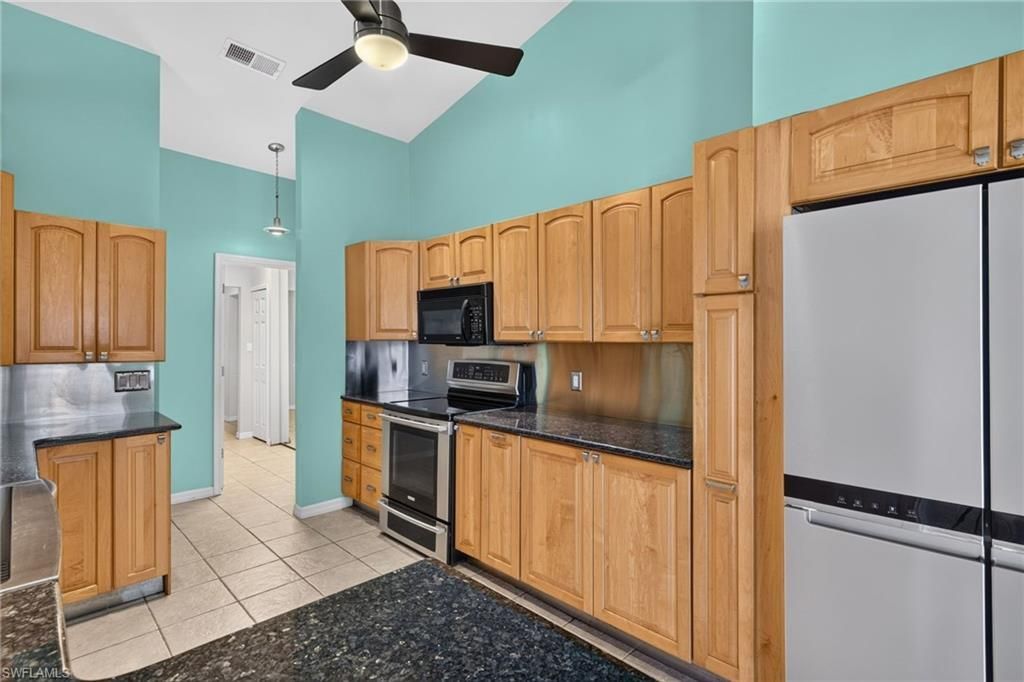 1313 Olivet St , Lehigh Acres, FL 33972 Photo