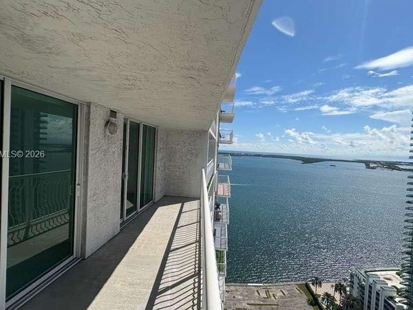 1200 Brickell Bay Dr , Unit 3505, Miami, FL 33131