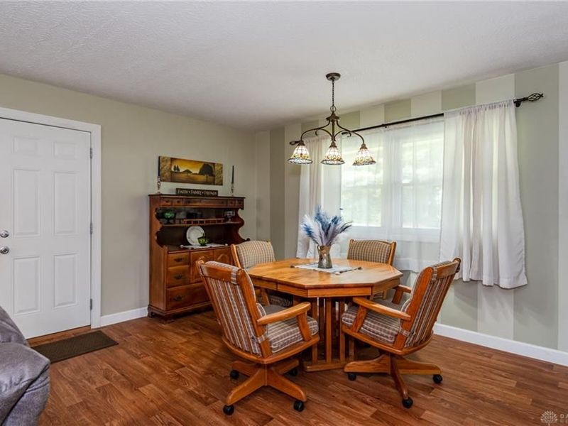 653 N West Street, Xenia, OH 45385 Photo 10